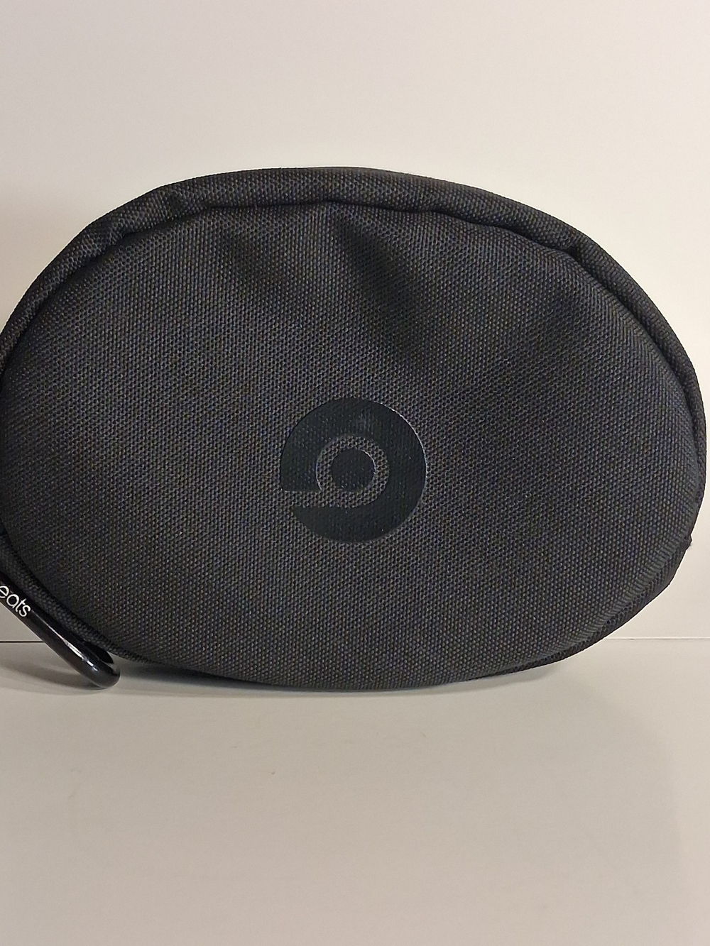 Beats by Dre Black Zippered Earbud Travel Case